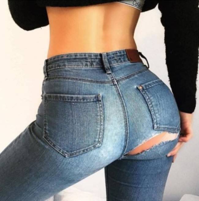 Hot Girls In Tight Jeans