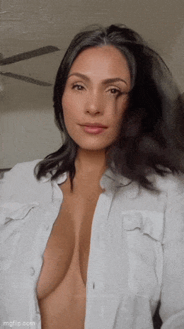 hot girls are here for you 32 gifs 6.html - 1 HD GIF | Premium Gallery 2025