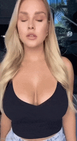 hot girls are here for you 32 gifs 6.html - 1 HD GIF | Premium Gallery 2025