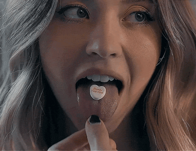 sydney sweeneys beauty in every frame 16 gifs 4.html - 1 HD GIF | Premium Gallery 2025