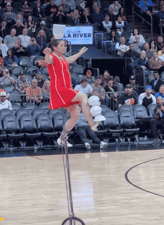 girls with skills 30 gifs 4.html - 1 HD GIF | Premium Gallery 2025