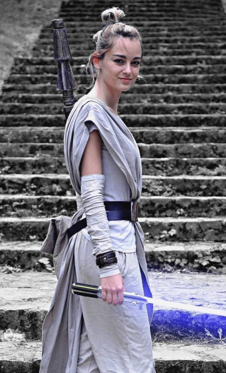 Cosplay? No, Sexy Cosplay!