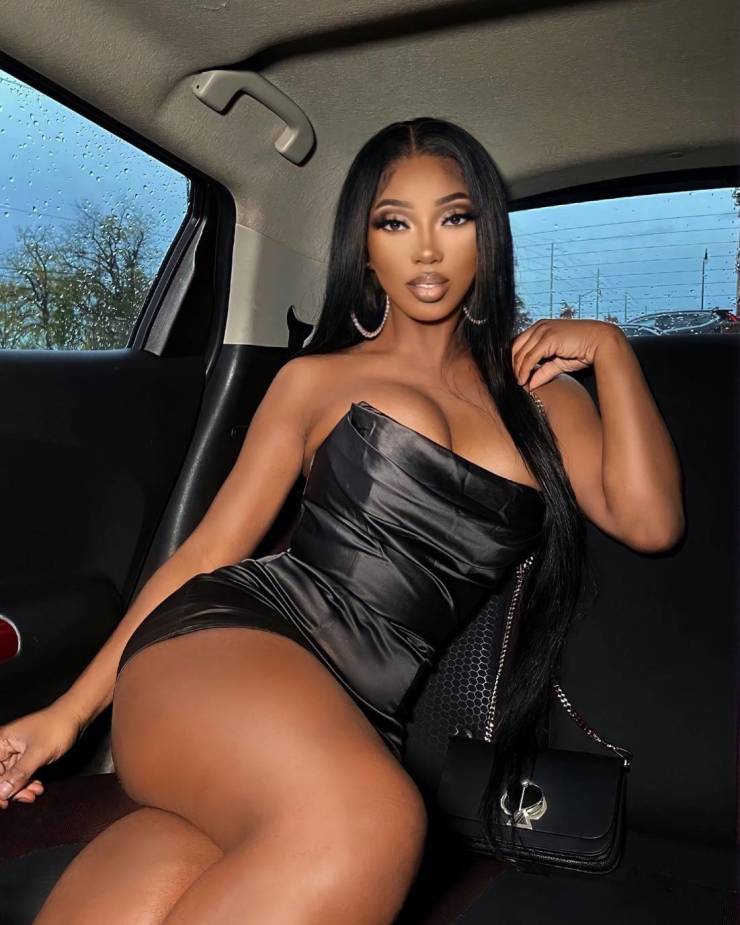 black dress that says it all 51 pics 15.html - 51 HD Photos | Premium Gallery 2025