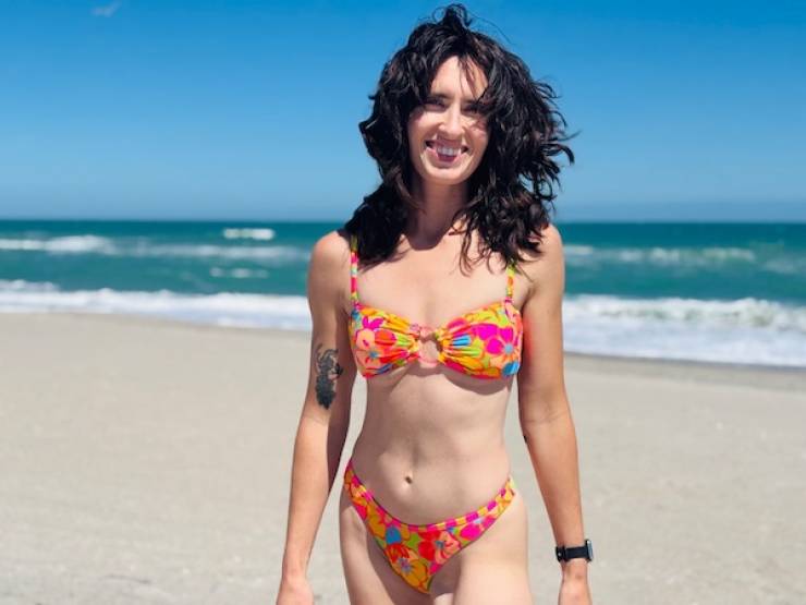 bikini season never ends 42 pics 21.html - 42 HD Photos | Premium Gallery 2025