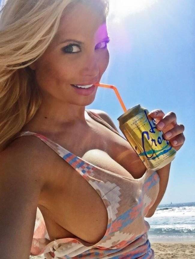 boobs boobs for everyone 46 pics 17.html - 46 HD Photos | Premium Gallery 2025