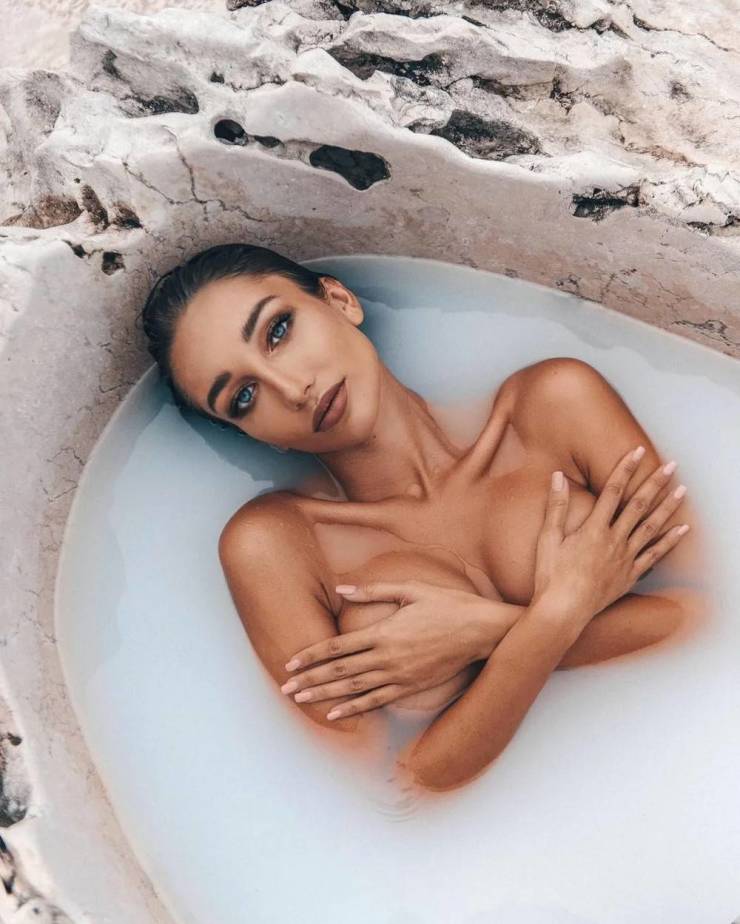 the power of the hand bra 44 pics 18.html - 44 HD Photos | Premium Gallery 2025