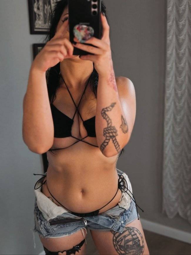 hot girls in tight jeans 46 pics 2.html - 46 HD Photos | Premium Gallery 2025