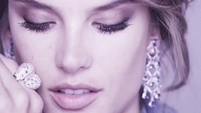 Alessandra Ambrosio: A Vision Of Timeless Glamour