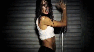 alessandra ambrosio a vision of timeless glamour 31 gifs 7.html - 1 HD GIF | Premium Gallery 2025