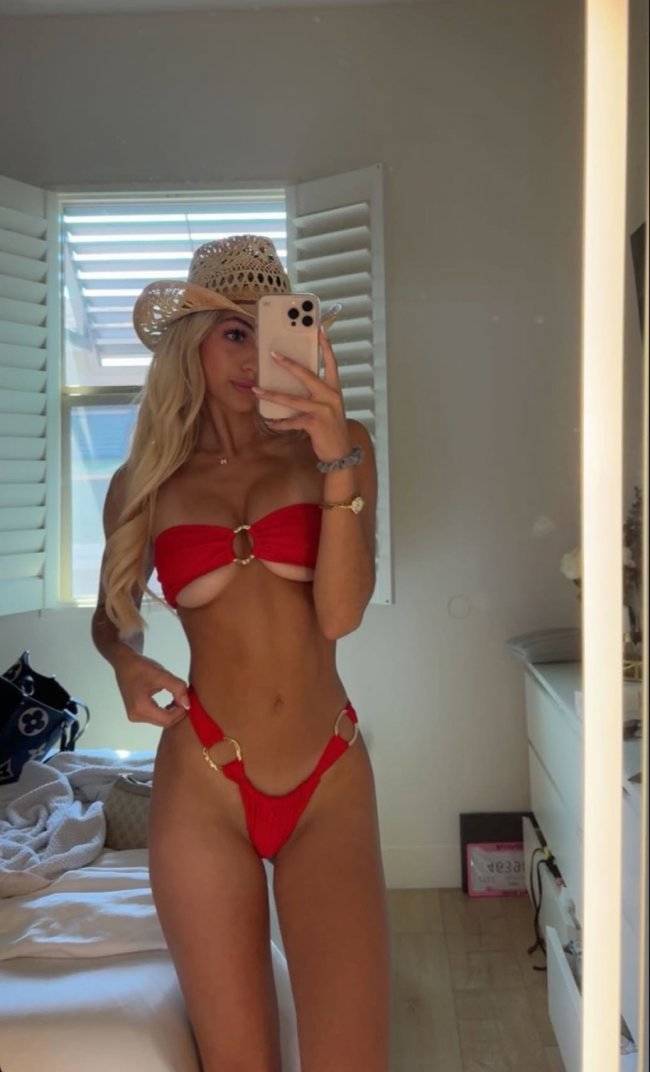 underboobs need our support 48 pics 4.html - 48 HD Photos | Premium Gallery 2025