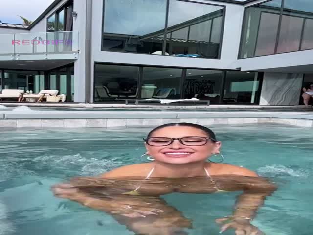 Welcome To The Pool Party