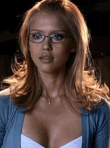 happy birthday to both jessica alba and pen%C3%A9lope cruz 25 gifs 1.html - 1 HD GIF | Premium Gallery 2025