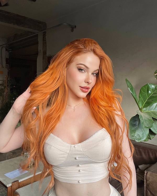 looks like its a bit cold outside 32 pics 5.html - 32 HD Photos | Premium Gallery 2025