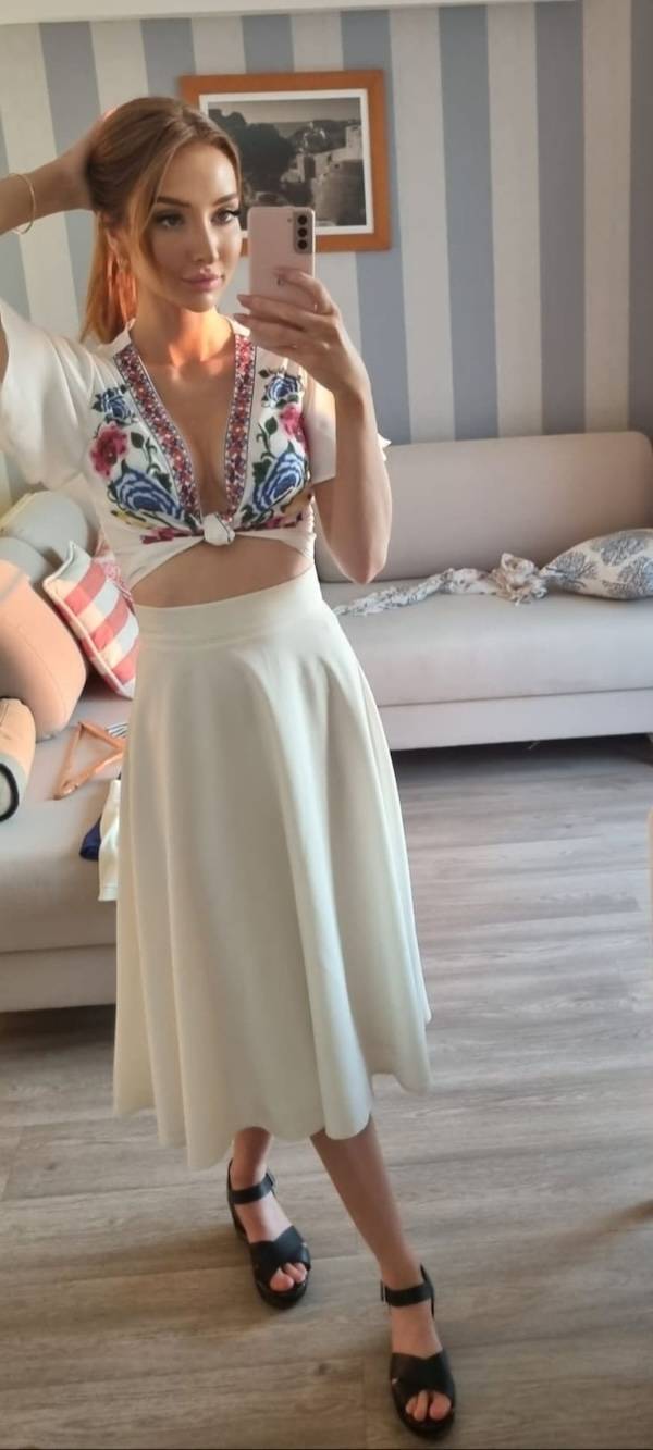 take a look in the mirror 48 pics 17.html - 48 HD Photos | Premium Gallery 2025