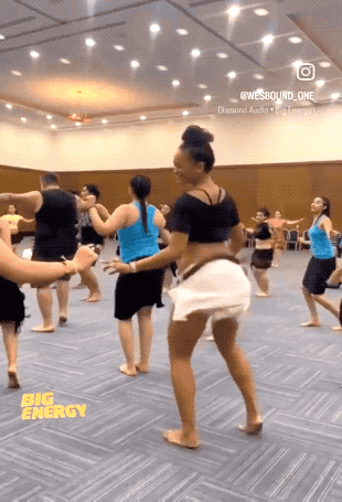 girls with skills 34 gifs 7.html - 1 HD GIF | Premium Gallery 2025