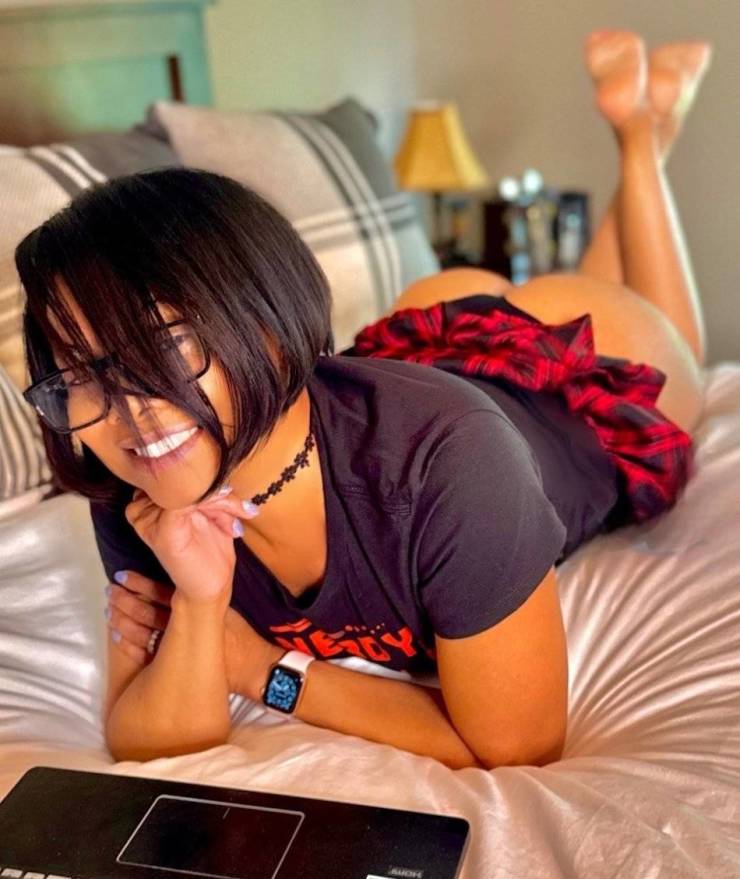 A Booty-full Collection Of Girls