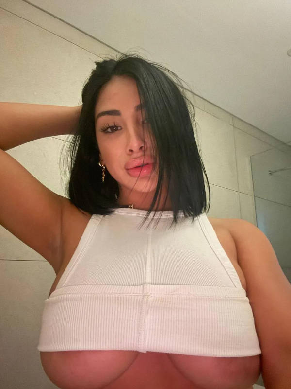 underboobs cant be underrated 42 pics 8.html - 42 HD Photos | Premium Gallery 2025