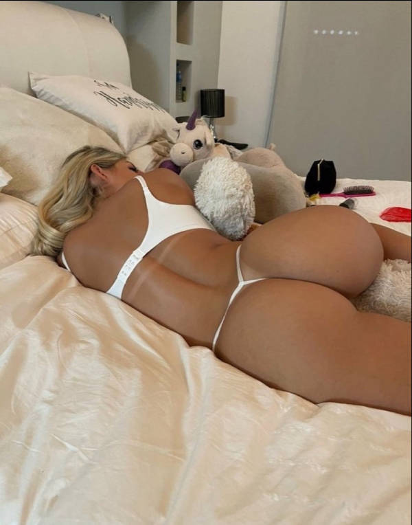 read between the tan lines 34 pics 14.html - 34 HD Photos | Premium Gallery 2025