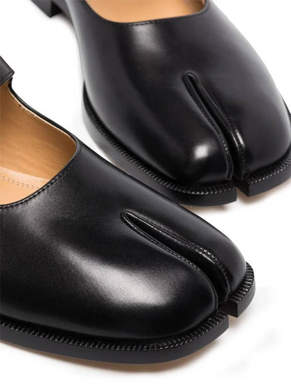 Dirty Dump For Dirty Minds