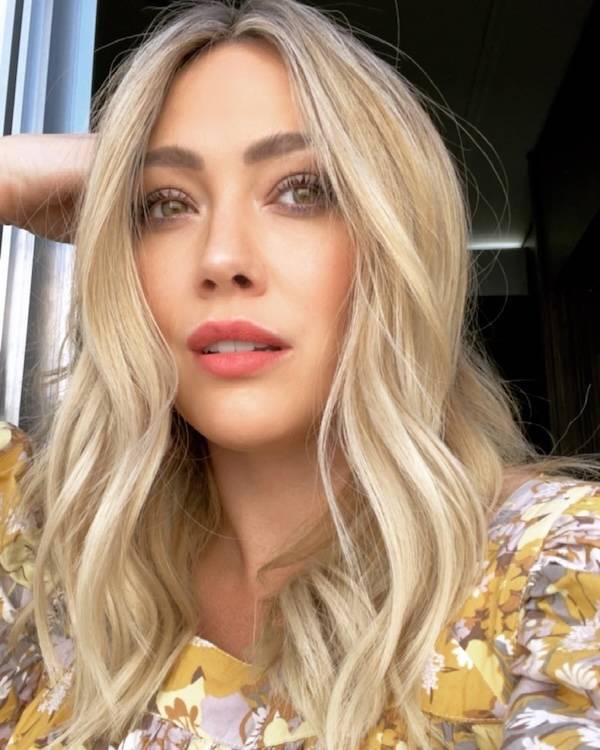 Hilary Duff Is Still Gorgeous!