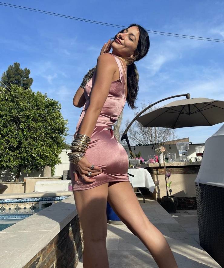 Sundresses Are Always Sexy!