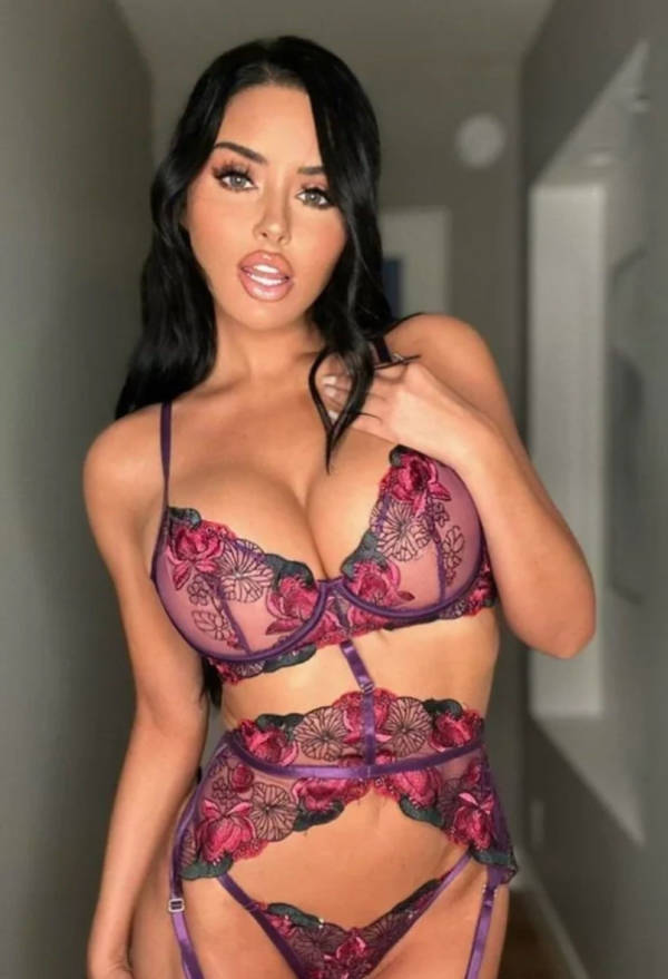 theres never enough lingerie 36 pics 10.html - 36 HD Photos | Premium Gallery 2025