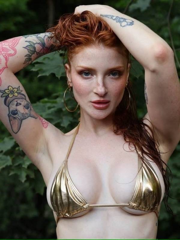 Boobs! Boobs For Everyone!