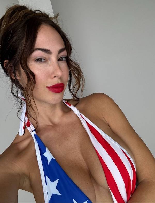 boobs boobs for everyone 42 pics 21.html - 42 HD Photos | Premium Gallery 2025