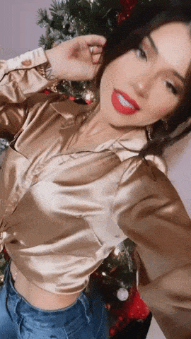 nice shade of lipstick 13 gifs 5.html - 1 HD GIF | Premium Gallery 2025