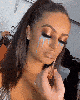 nice shade of lipstick 13 gifs 5.html - 1 HD GIF | Premium Gallery 2025