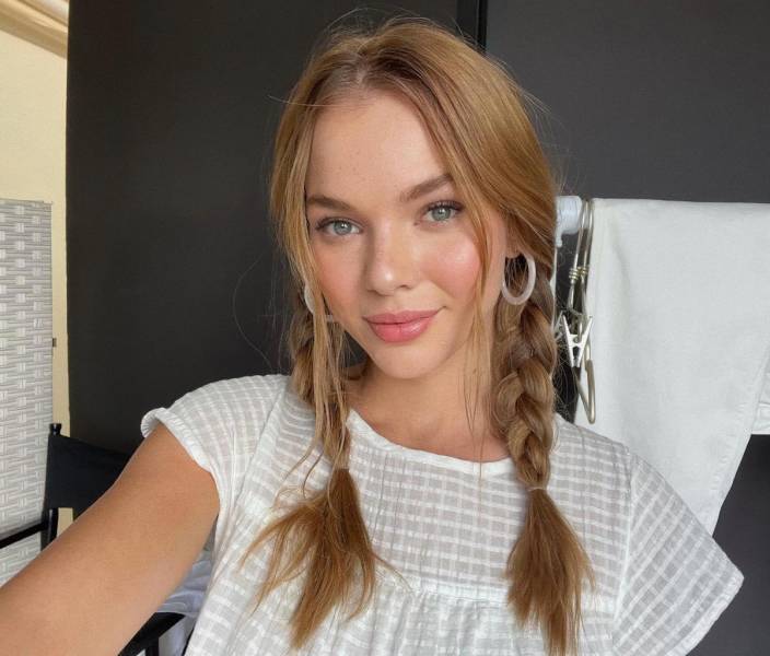 hottest chives 33 pics 13.html - 33 HD Photos | Premium Gallery 2025