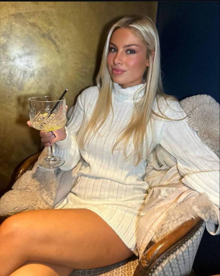 hottest chives 33 pics 13.html - 33 HD Photos | Premium Gallery 2025