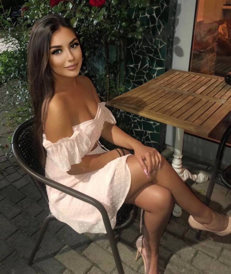 Sexy Chivettes Are Waiting For You!