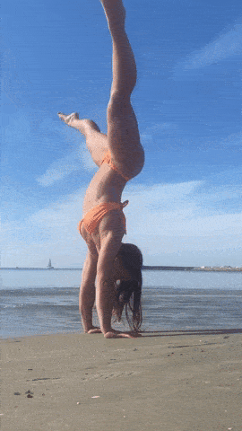 fit and smoking hot 14 gifs 5.html - 1 HD GIF | Premium Gallery 2025