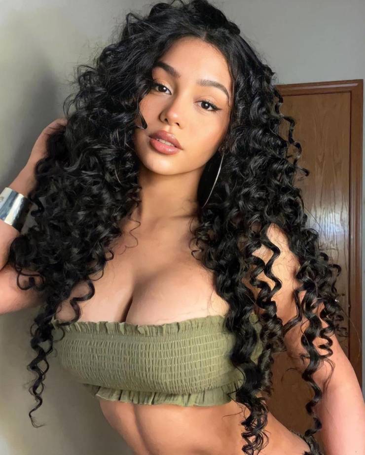 Izigirls Are Waiting For You!