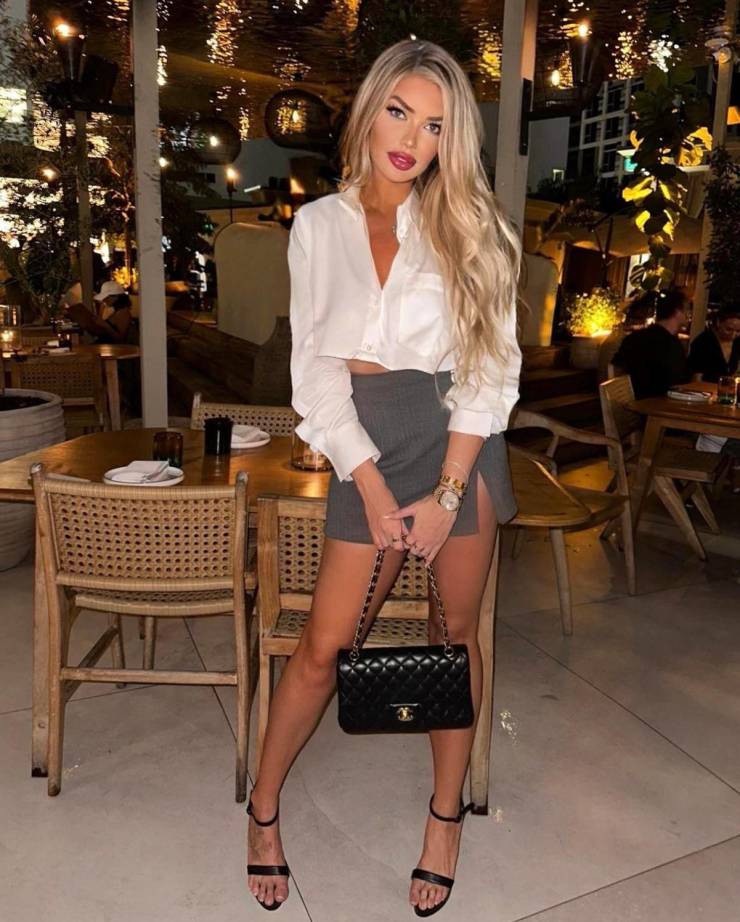 izigirls are waiting for you 44 pics 12.html - 44 HD Photos | Premium Gallery 2025