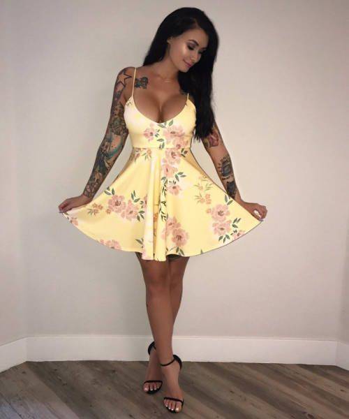 Sundresses Are Always Sexy!