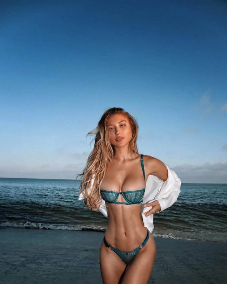 Abs-olutely Sexy Stomachs