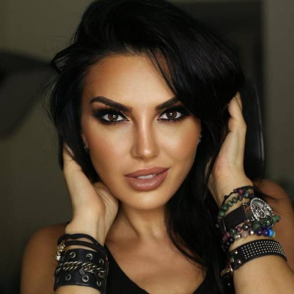 Izigirls Are Waiting For You!