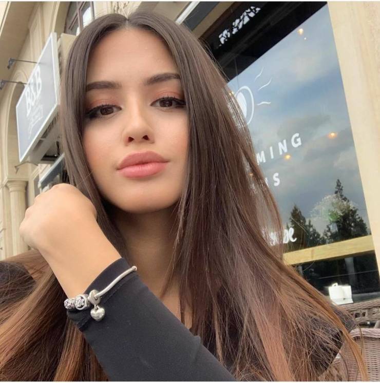 izigirls are waiting for you 38 pics 14.html - 38 HD Photos | Premium Gallery 2025