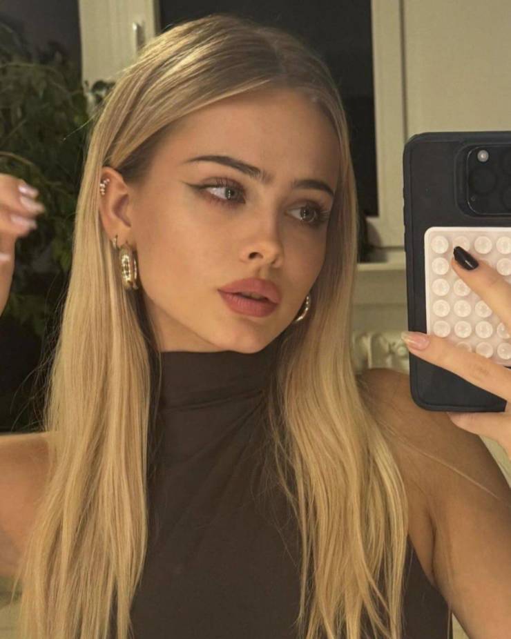 izigirls are waiting for you 40 pics 4.html - 40 HD Photos | Premium Gallery 2025