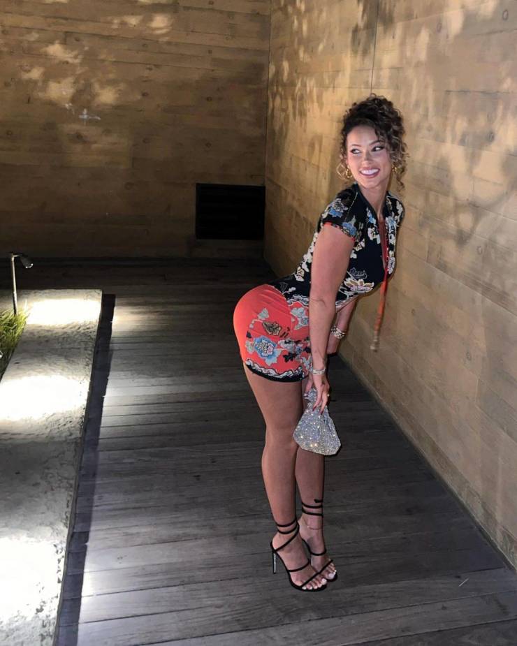 hey nice dress 31 pics 4.html - 31 HD Photos | Premium Gallery 2025