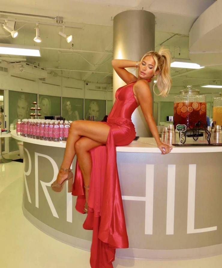 hey nice dress 31 pics 4.html - 31 HD Photos | Premium Gallery 2025