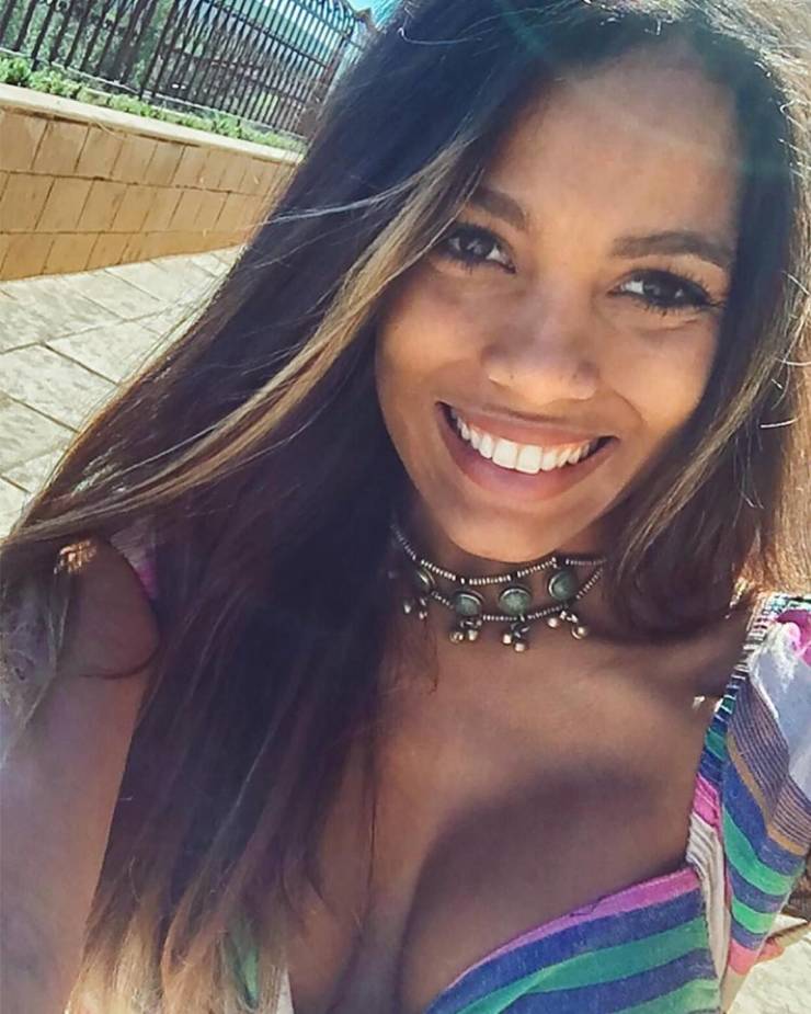 izigirls are waiting for you 33 pics 13.html - 33 HD Photos | Premium Gallery 2025