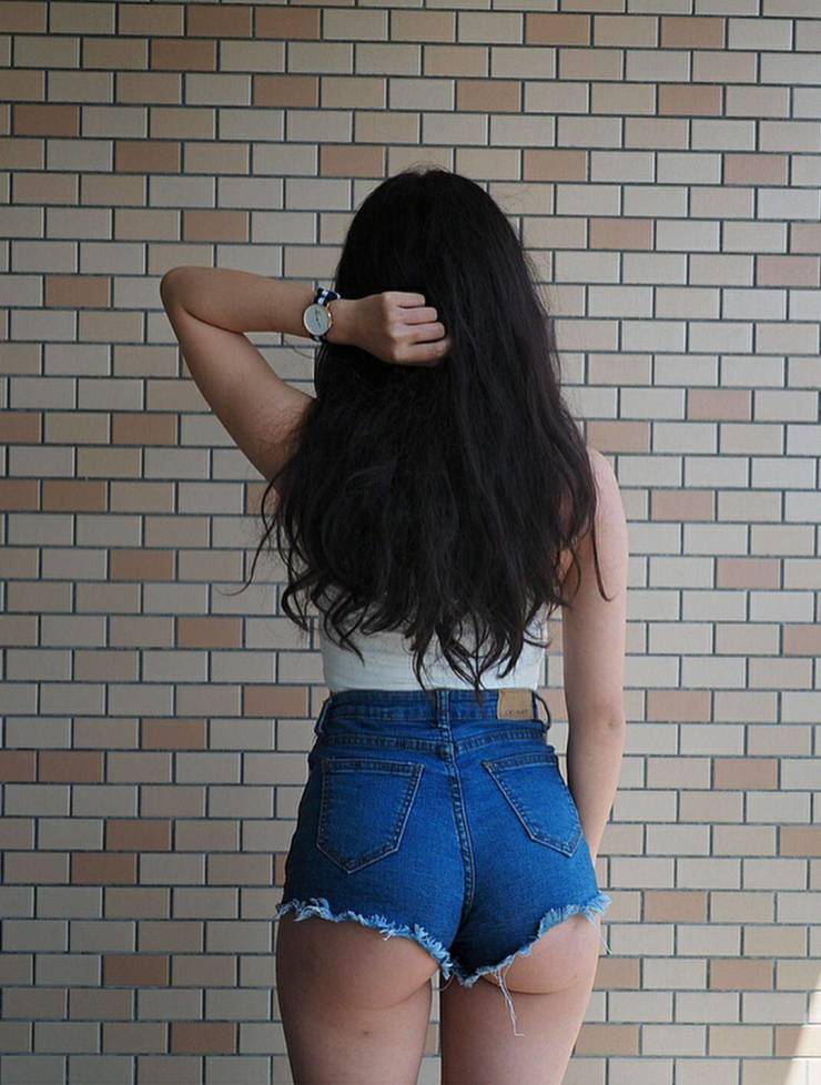 those shorts are extra short 33 pics 6.html - 33 HD Photos | Premium Gallery 2025