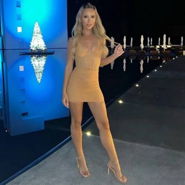 hey nice dress 31 pics 3.html - 31 HD Photos | Premium Gallery 2025