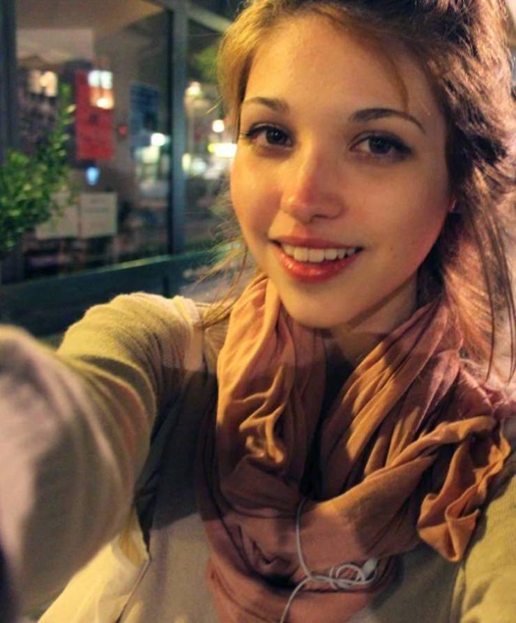 beautiful smiles 45 pics 18.html - 45 HD Photos | Premium Gallery 2025