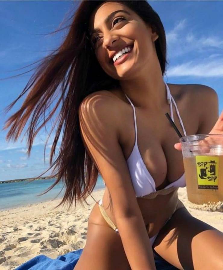 beautiful smiles 45 pics 18.html - 45 HD Photos | Premium Gallery 2025