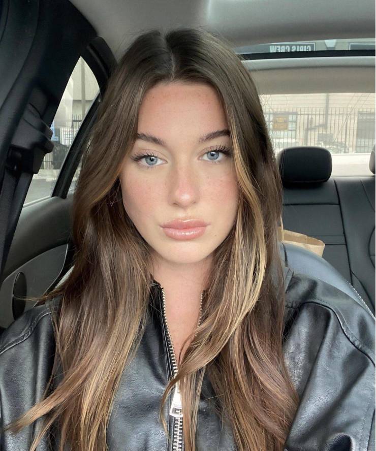 izigirls are waiting for you 37 pics 17.html - 37 HD Photos | Premium Gallery 2025