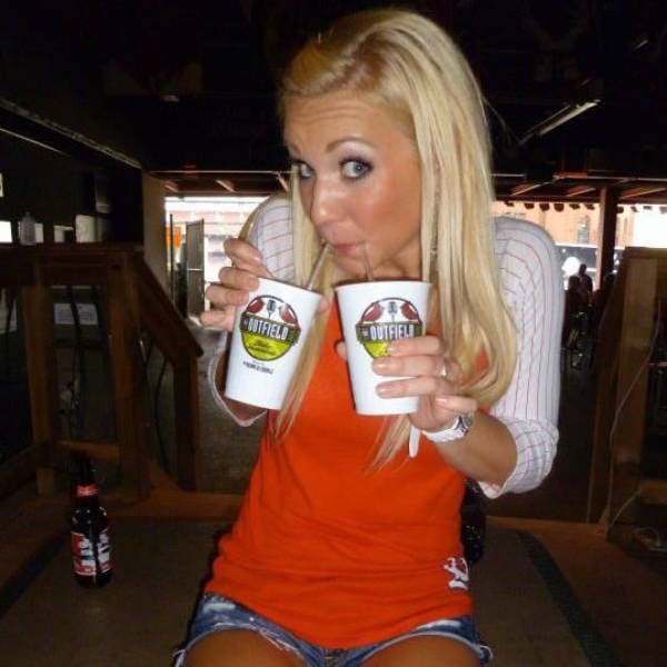 drinking never ends 42 pics 1.html - 42 HD Photos | Premium Gallery 2025